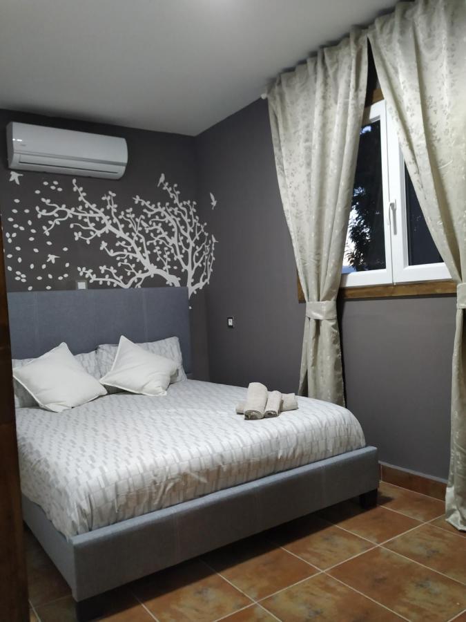 הוילה Montmesa Casa Mirlo מראה חיצוני תמונה