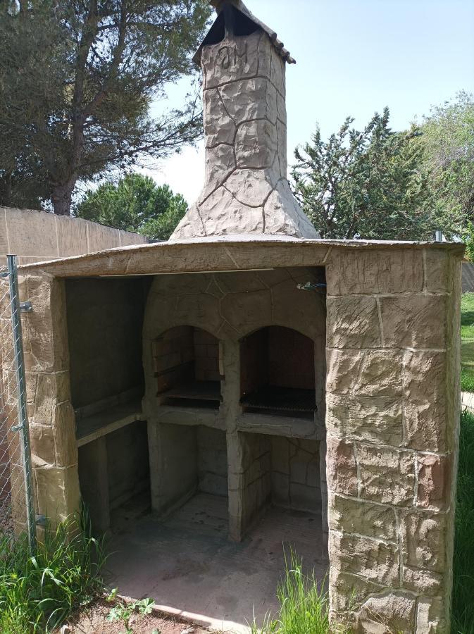 הוילה Montmesa Casa Mirlo מראה חיצוני תמונה